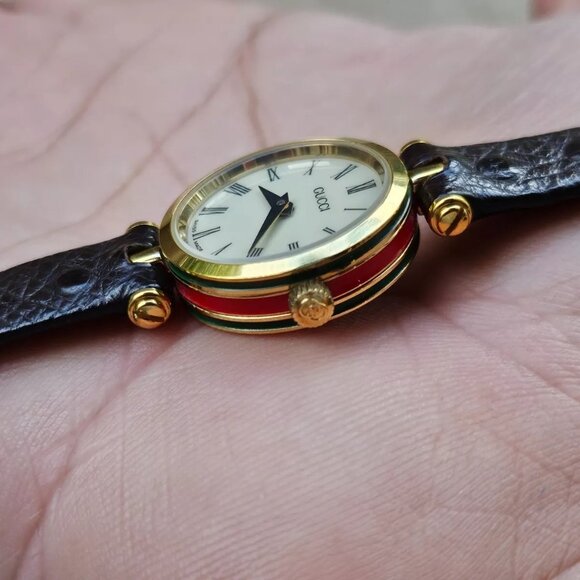 Gucci Ladies Wristwatch Gold Tone Case Brown Leather Strap Swiss Made Watch auth Gucci 3400 F L Gold Round Ladies Watch - Etsy main image 3